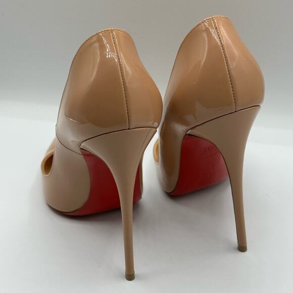 Christian Louboutin's So Kate 120 Patent Leather Pumps Size 38 - Picture 3 of 12